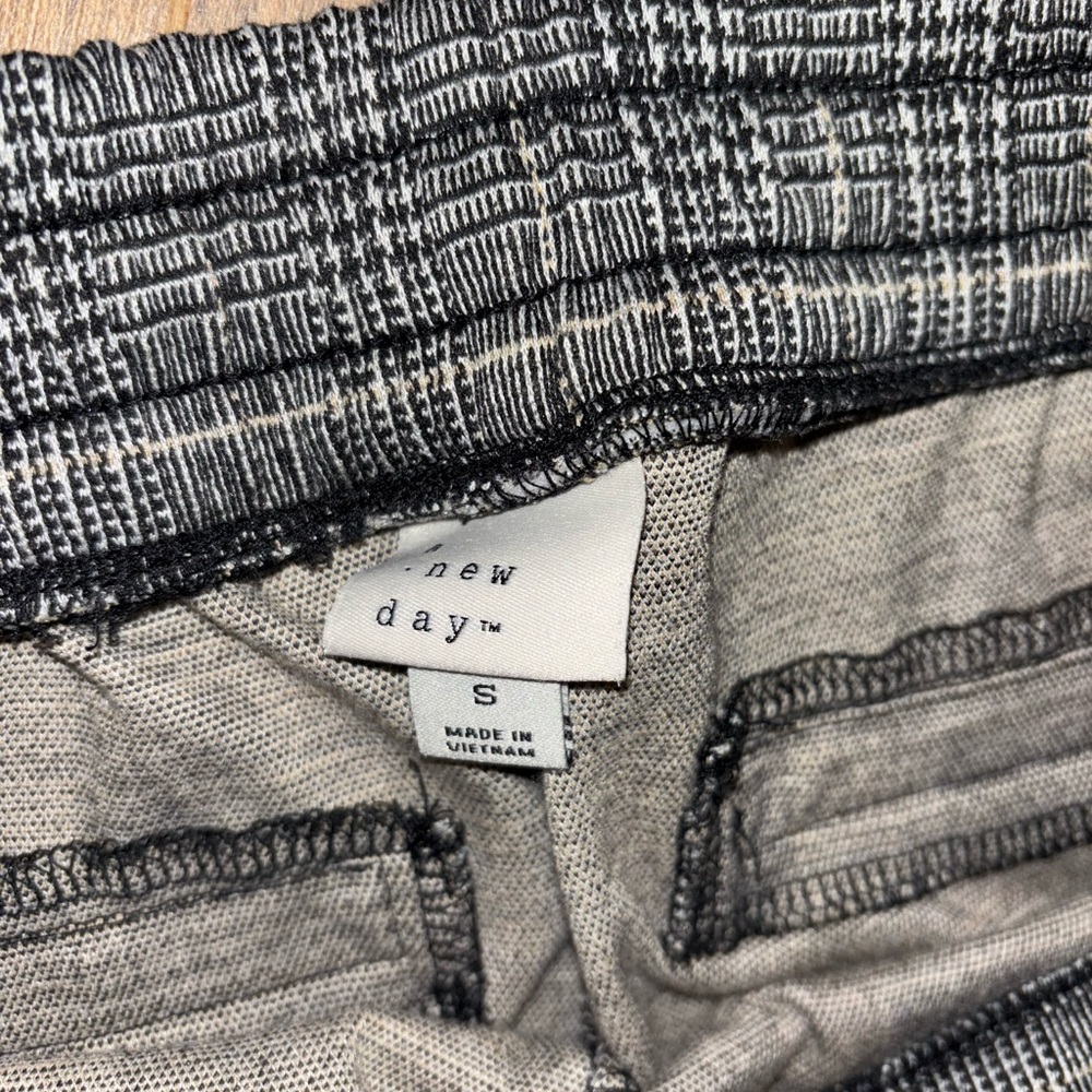 a new day Black and White Plaid Joggers - Picture 2 of 2